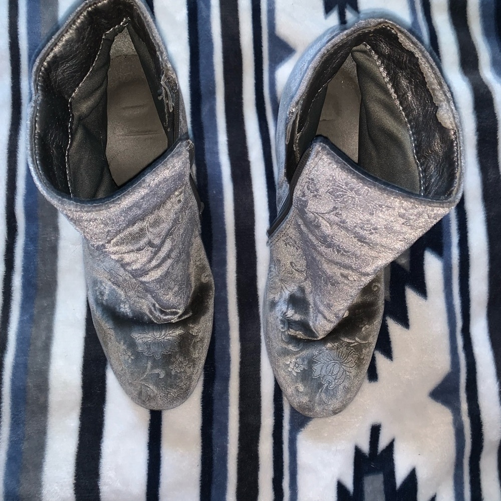 Calvin Klein Brodie 2
